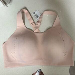 Lululemon Athletica Air Support